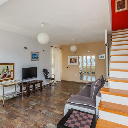 Villa Casabianca Милна Екстериор снимка