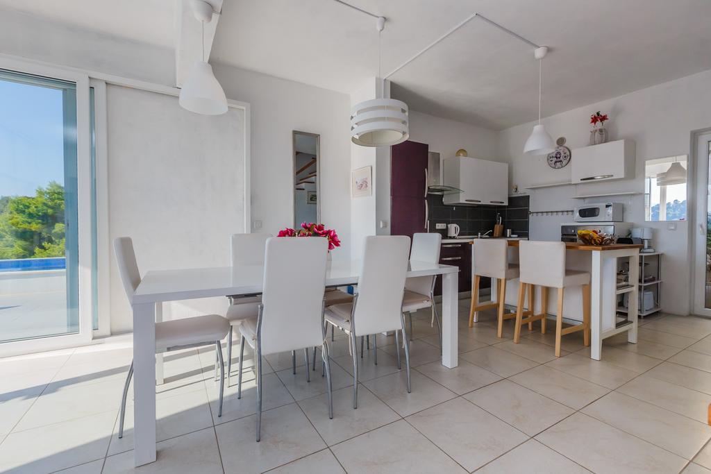Villa Casabianca Милна Екстериор снимка